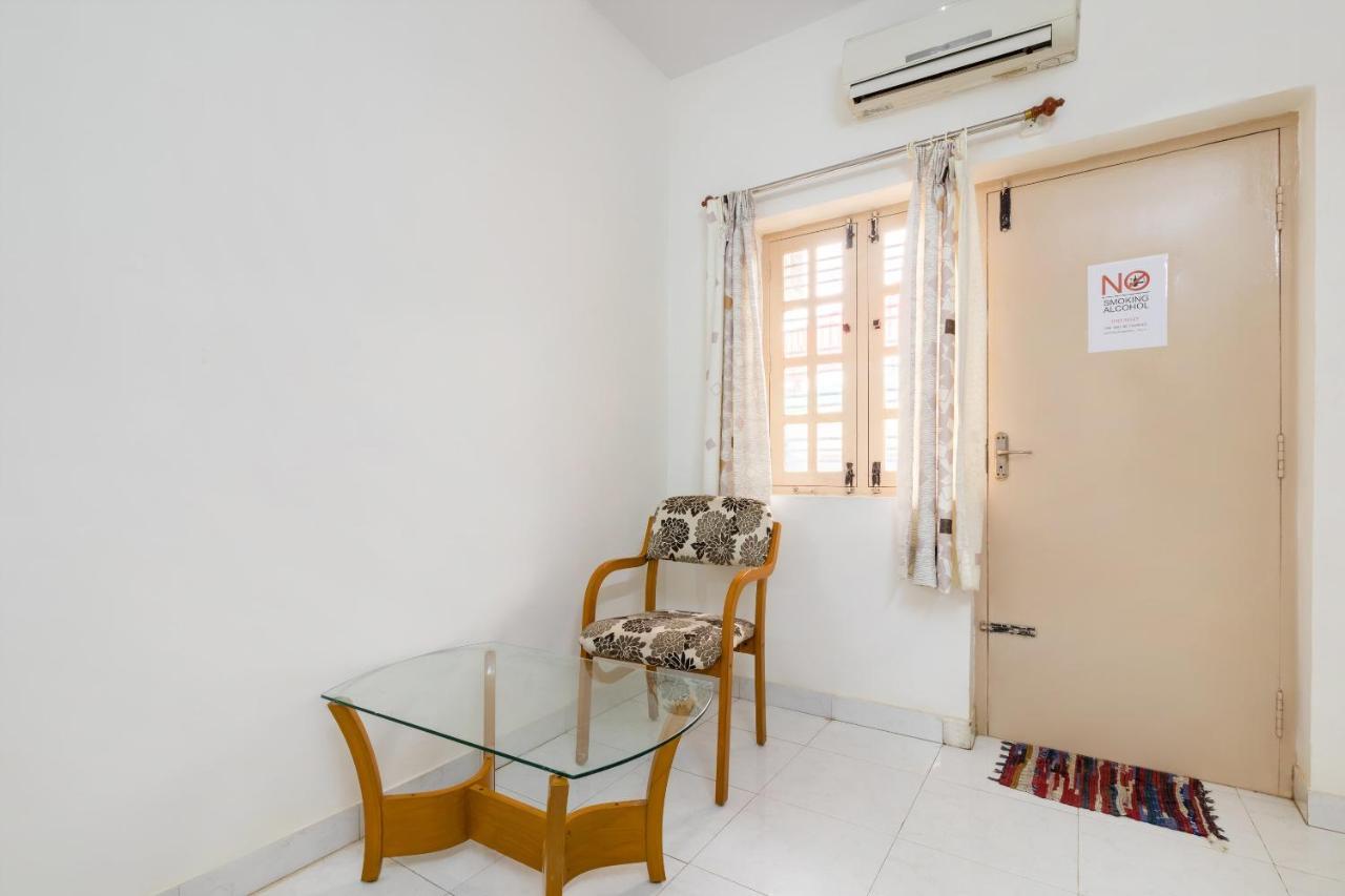 OYO 16123 Chandana Deluxe Bangalore Bagian luar foto